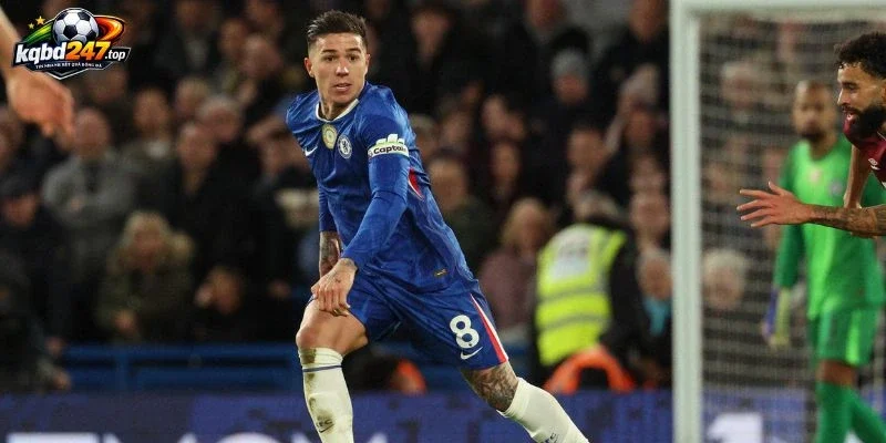 Enzo Fernandez Tái Xuất Dưới Thời Alonso, CĐV Chelsea Phản Ứng Trái Chiều 4 Xabi Alonso cùng bài toán Enzo Fernandez tại Chelsea