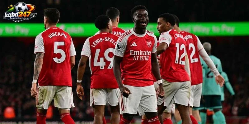 Arsenal Tiếp Tục Bứt Phá, Arteta Kỳ Vọng Mùa Giải Đặc Biệt 2 Bước tiến mạnh mẽ của Pháo thủ London